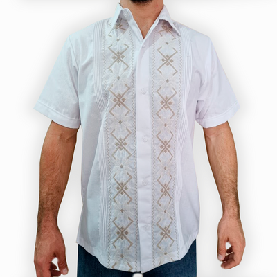 Chemise guayabera blanche homme en lin et coton – broderie artisanale maya