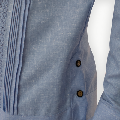 Chemise guayabera bleue raffinée pour occasions formelles