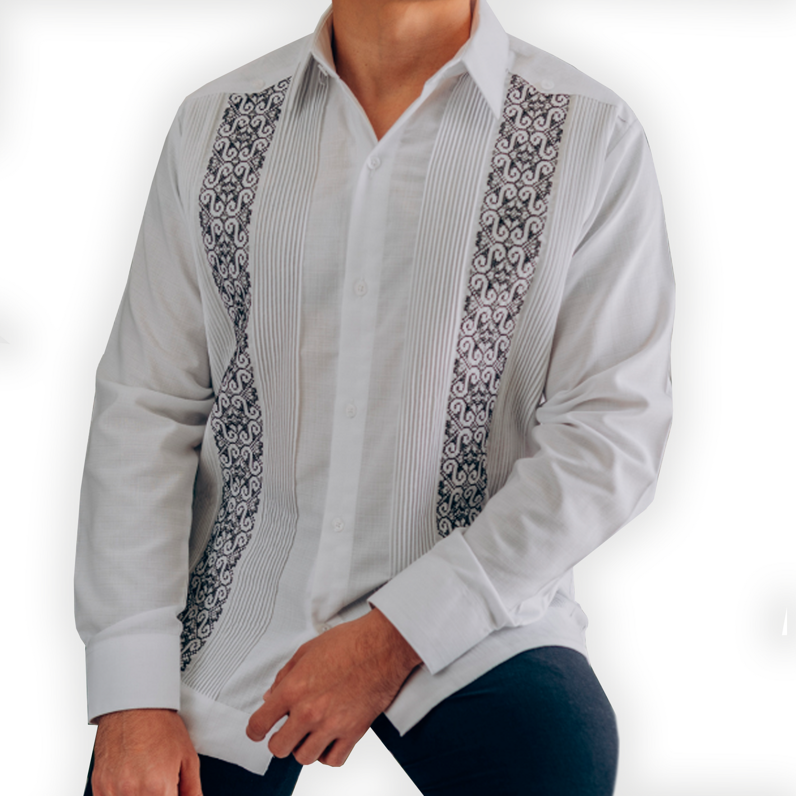 Guayabera blanche brodée en lin
