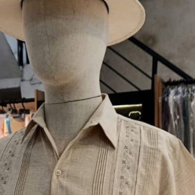 Guayabera Beige Brodée Manches Courtes pour homme