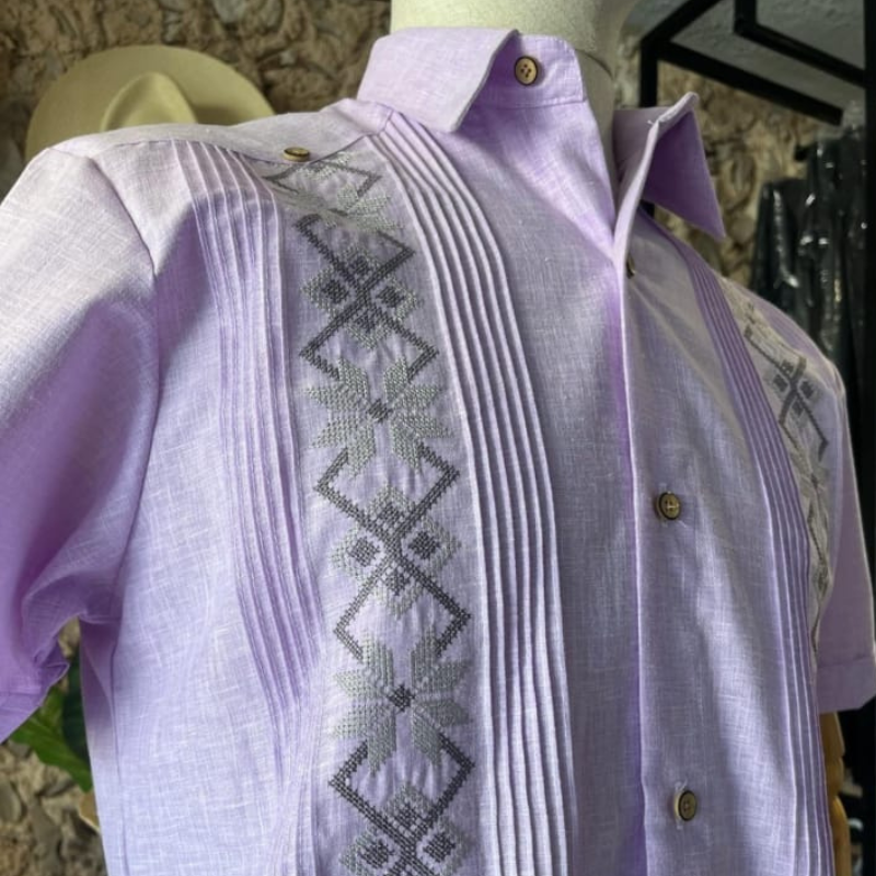 Guayabera Lilas Brodée