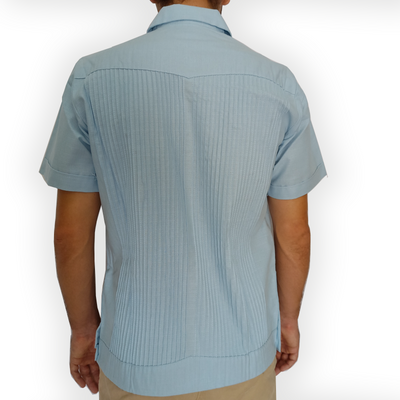 Guayabera azul cielo traditionnelle