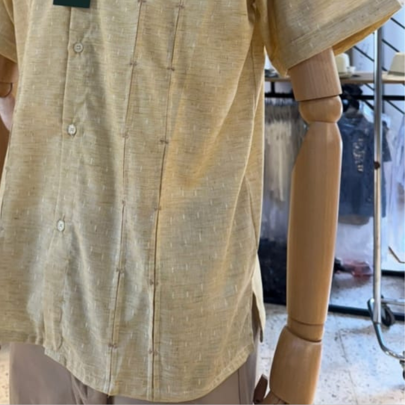 Guayabera Beige Clair Manches Courtes