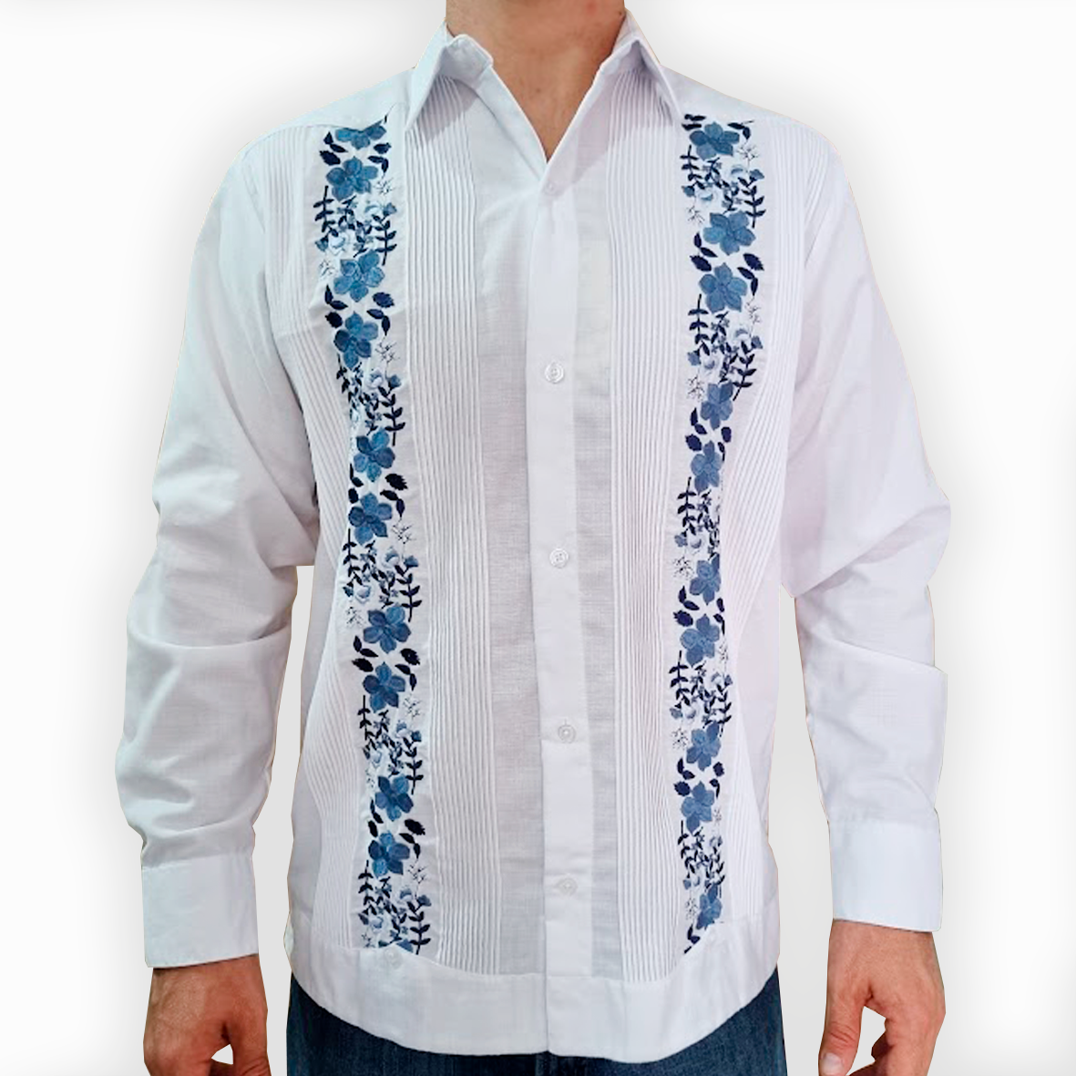 Guayabera blanche brodée fleurs bleues pour homme – Casa Habana