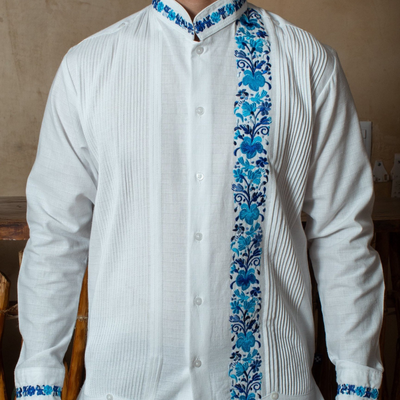Guayabera blanche col Mao brodée fleurs homme