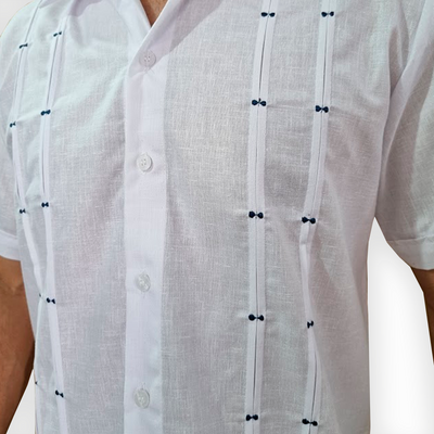 Guayabera blanche en lin et coton