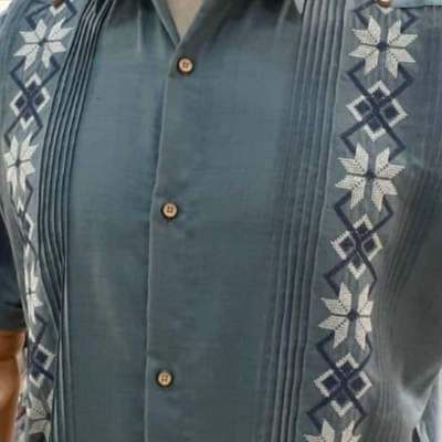 Guayabera bleu ardoise en lin et coton