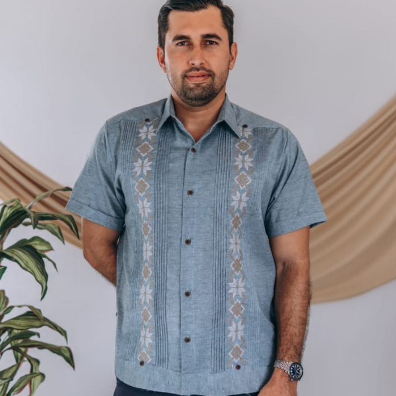 Guayabera bleue broderie artisanale homme