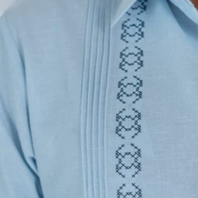 Guayabera classique bleu clair