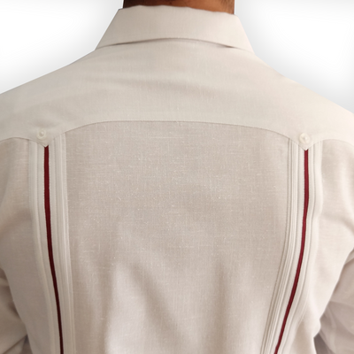 Guayabera coton blanc liseré bordeaux – tenue de mariage ou soirée chic