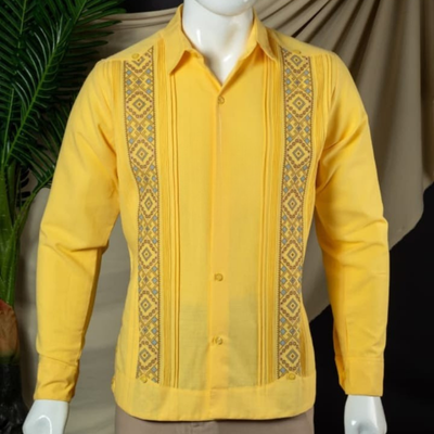 Guayabera jaune en lin brodée à la main