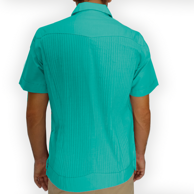 Guayabera verte traditionnelle du Yucatán