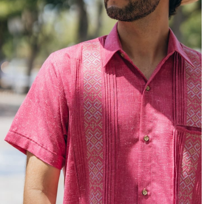 guayabera rose fuchsia brodée