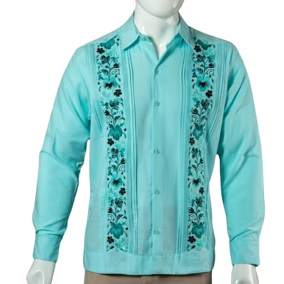 homme portant guayabera vert turquoise style élégant